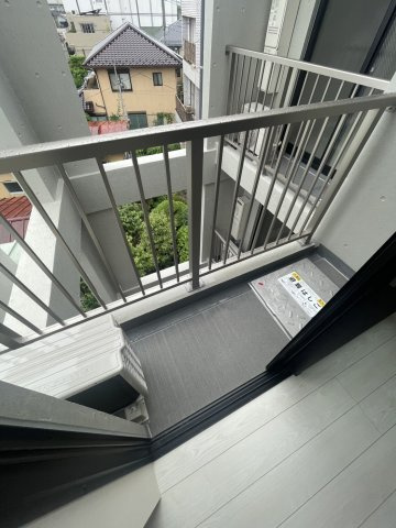 YIELD BS 東京 NORTHのバルコニー|広々としたバルコニーです