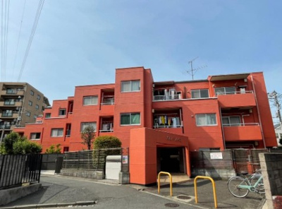 【外観】 | メゾン・ド・ソレイユ | 鉄筋コンクリート造のがっちりとした建物。