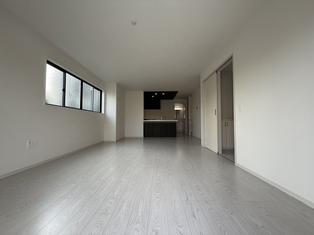 明石市太寺大野町新築戸建１号棟の居間・リビング