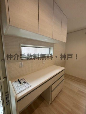 【キッチン】 | 明石市朝霧町3丁目　新築戸建　仲介手数料無料！ | きれいなキッチンです