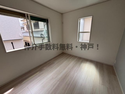 【洋室】 | 明石市朝霧町3丁目　新築戸建　仲介手数料無料！ | 明るい洋室です