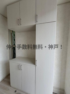 【玄関】 | 明石市朝霧町3丁目　新築戸建　仲介手数料無料！ | きれいな玄関です