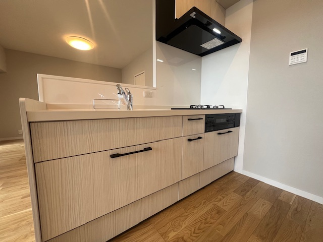 【キッチン】 | 湘南台駅前分譲共同ビル | きれいなキッチンです