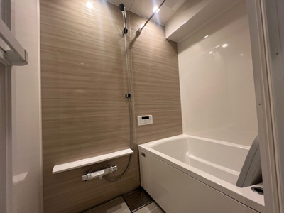 【浴室】 | 湘南台駅前分譲共同ビル | ゆったり過ごせるお風呂です