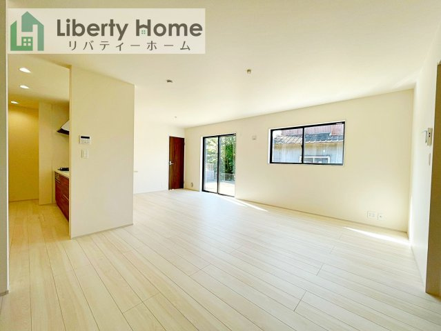 小美玉市小川第1　新築戸建　3号棟の居間・リビング