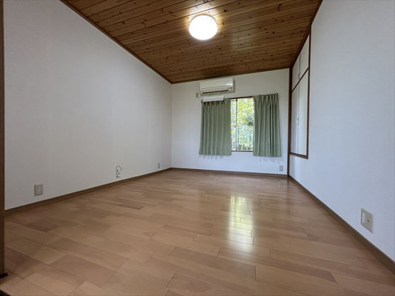 【洋室】 | 伊豆急伊豆高原　戸建