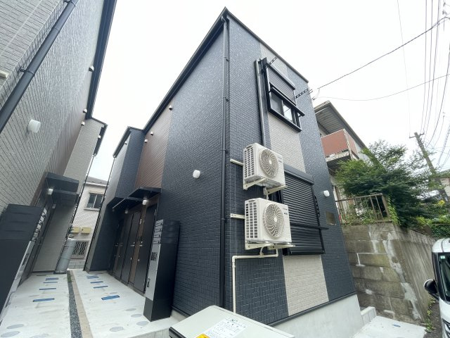 ベレガンス鷹之台Ⅱ　A棟