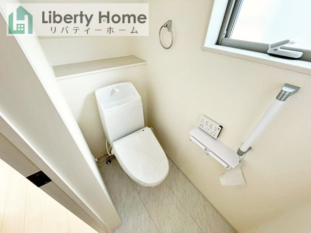 小美玉市小川第1　新築戸建　2号棟のトイレ