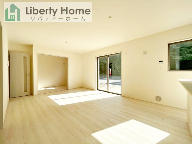 小美玉市小川第1　新築戸建　2号棟の居間・リビング