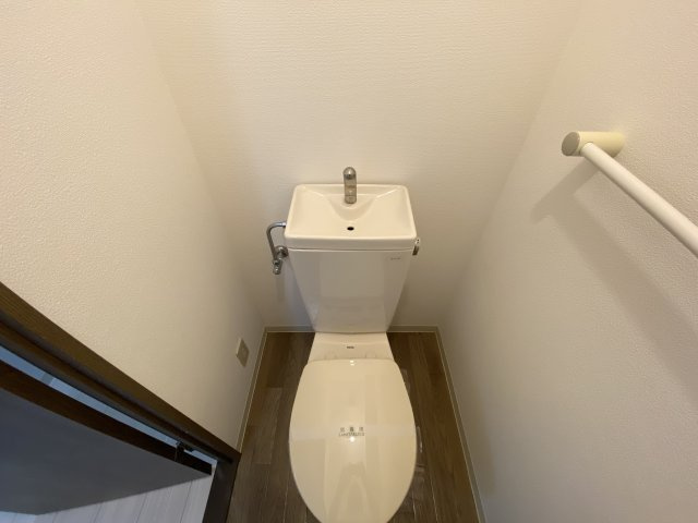 メゾン楠のトイレ