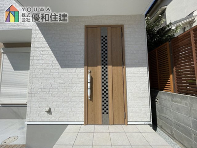 【玄関】 | 新築戸建　明石市朝霧町３丁目