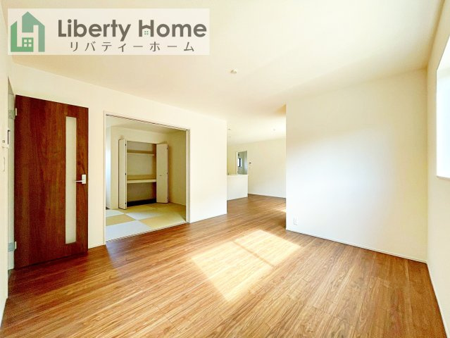 小美玉市小川第1　新築戸建　1号棟の居間・リビング