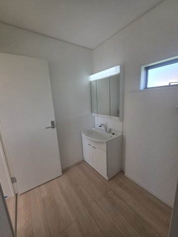 【独立洗面台】 | 深谷市武蔵野第２　 | ３号棟現地洗面所（2025年09月08日）撮影