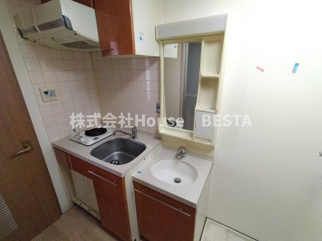 エステムコート神戸元町通　のキッチン