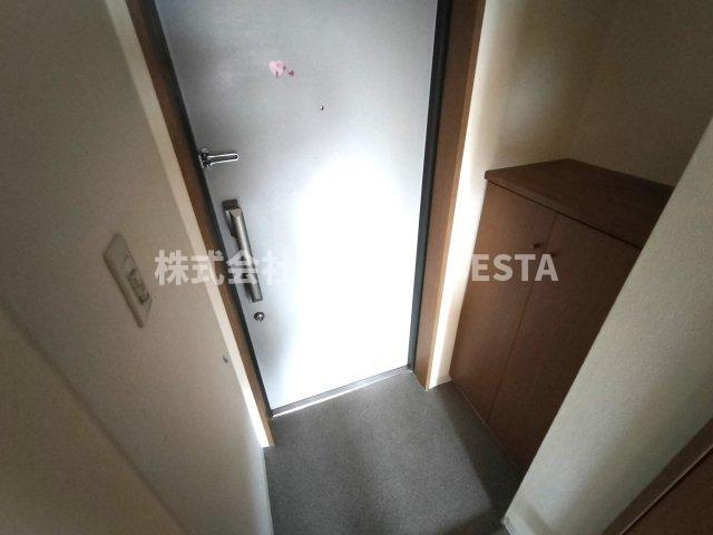エステムコート神戸元町通　の玄関