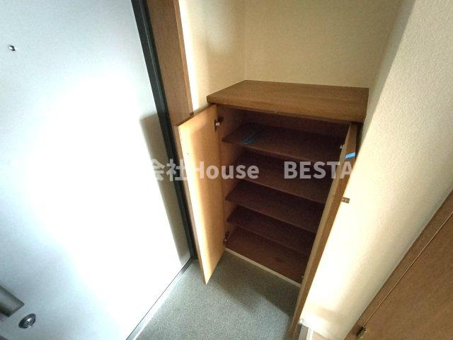 エステムコート神戸元町通　の収納