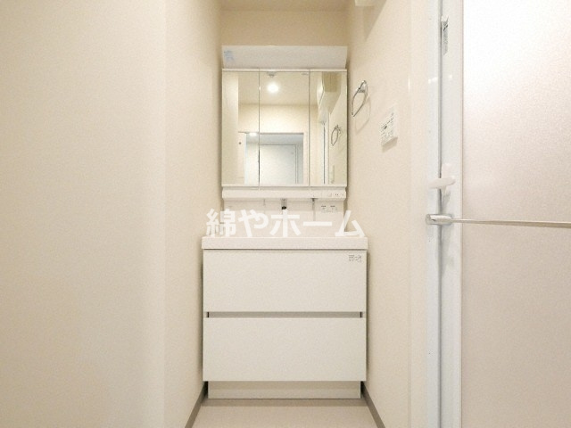 ディアコートオリヴィエの独立洗面台|独立洗面台あり、毎朝おしゃれに忙しい女性の方におすすめです