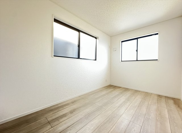 【洋室】 | 新座市北野2丁目　新築一戸建住宅　全2棟　(志木本店) | 洋室5帖／2025年12月11日撮影　