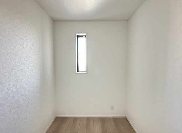 【内装】 | 新座市北野2丁目　新築一戸建住宅　全2棟　(志木本店) | 3階納戸／2025年12月11日撮影　