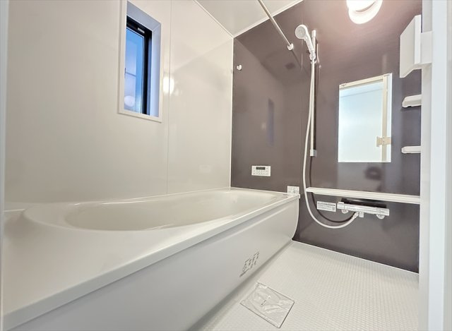 【浴室】 | 新座市北野2丁目　新築一戸建住宅　全2棟　(志木本店) | バスルーム／2025年12月11日撮影　
住宅性能表示制度において7項目でMAX等級を取得！