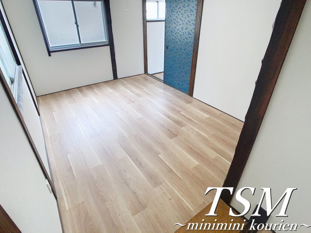 香里新町一戸建貸家の洋室