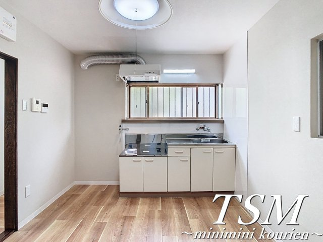 香里新町一戸建貸家の居間・リビング