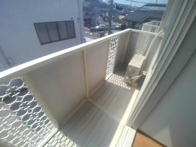 プラザ朝霧のバルコニー