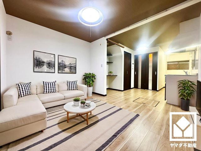 伏見区深草大亀谷万帖敷町