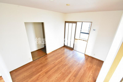 【洋室】 | ニューリバーサイド八尾南B