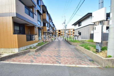 【エントランス】 | ニューリバーサイド八尾南B