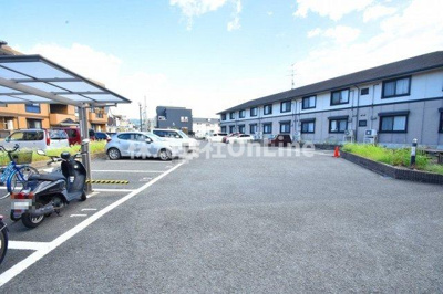 【駐車場】 | ニューリバーサイド八尾南B