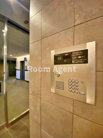 ル・ブルー鶴舞のエントランス