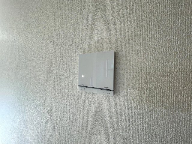 【その他】 | 練馬区貫井4丁目　新築一戸建住宅（成増店） | リビングには床暖房を採用。