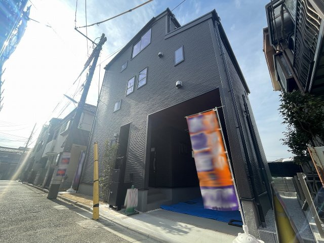 【外観】 | 練馬区貫井4丁目　新築一戸建住宅（成増店） | 堂々完成につき即入居可能