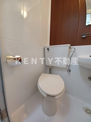【トイレ】 | コスモリード大井町 | 清潔感のあるトイレです