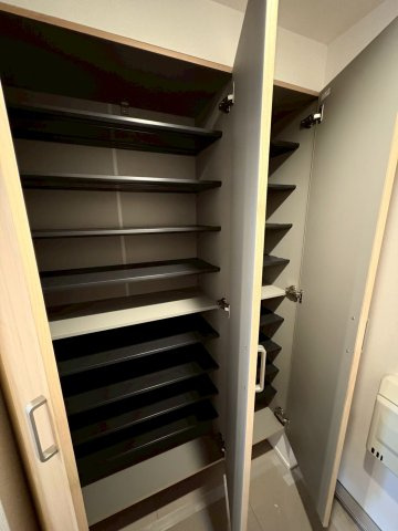 【収納】朝霧パーク・ホームズ 