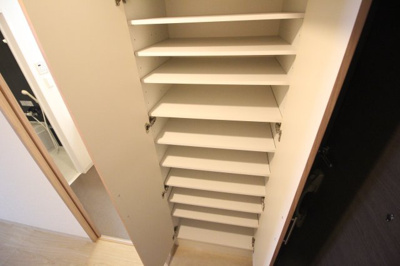 【収納】 | クローバー・ソレイユ南田辺 | シューズボックスもたっぷり