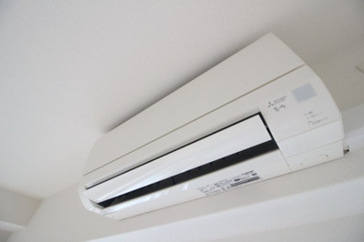 【設備】 | クローバー・ソレイユ南田辺 | エアコン完備