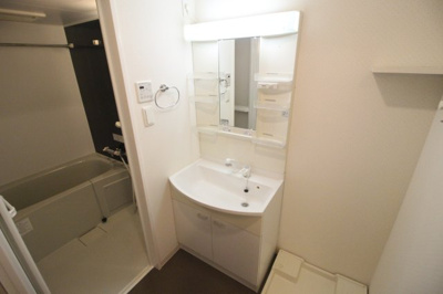 【洗面所】 | クローバー・ソレイユ南田辺 | 独立洗面台