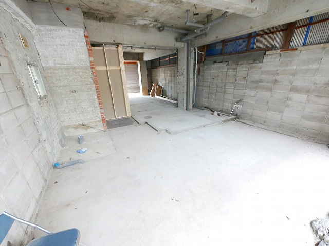 ハウスナカタニの内装