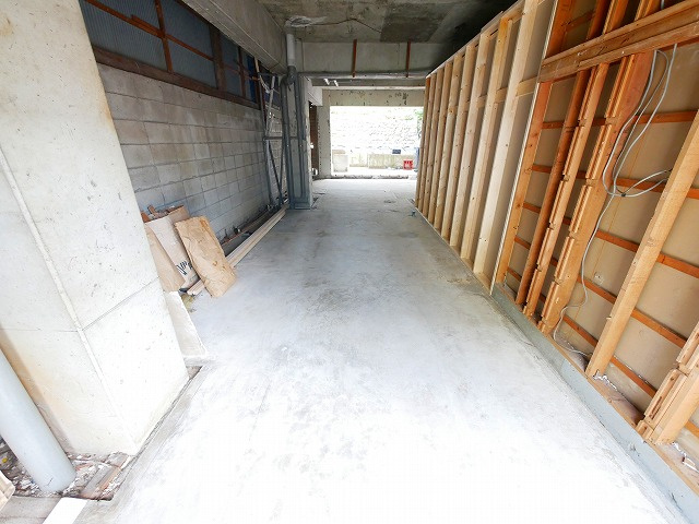 ハウスナカタニの内装