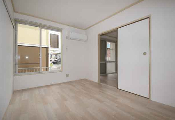 佐倉市江原台2丁目　全3棟売アパートの洋室