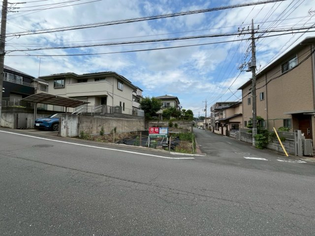 売地　川越市稲荷町の前面道路含む現地写真|前面道路含む現地写真です