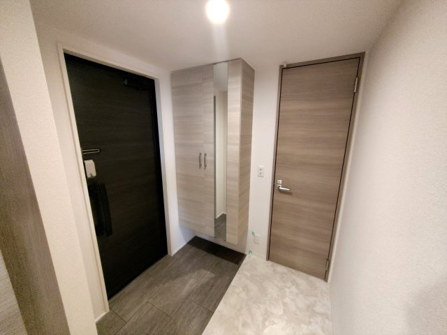サンフィット　B棟の玄関