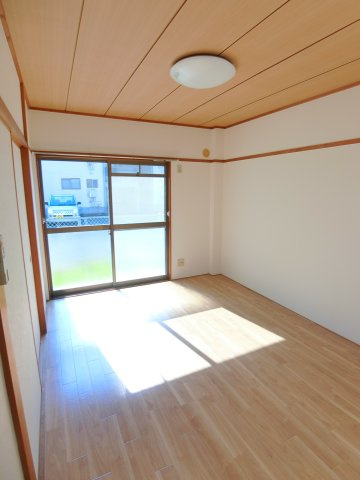 メゾンブライトＡの洋室