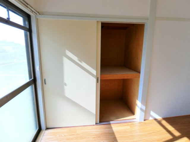 メゾンブライトＡの収納