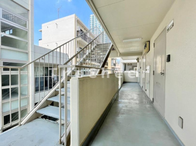 【ロビー】 | マルブン西新宿