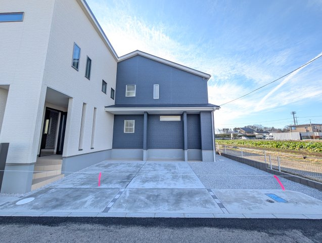 【区画図】 | フォーセール高崎市第1冷水町ー① | 開放的な角地に面した3LDK！
カースペースは並列3台駐車可能！