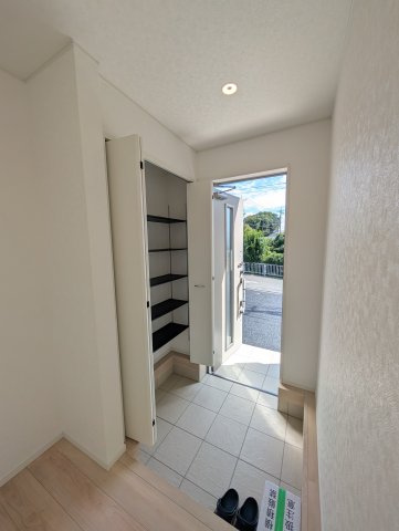 【玄関】 | クレイドルガーデン前橋市富士見町時沢第10ー②