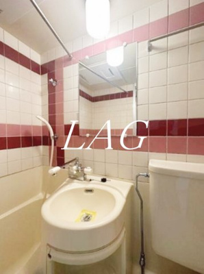 【洗面所】 | ハイシティ南青山 | 洗面台です。